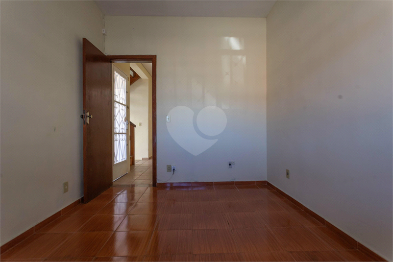 Foto REO1091395