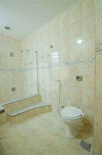 Foto REO1091404