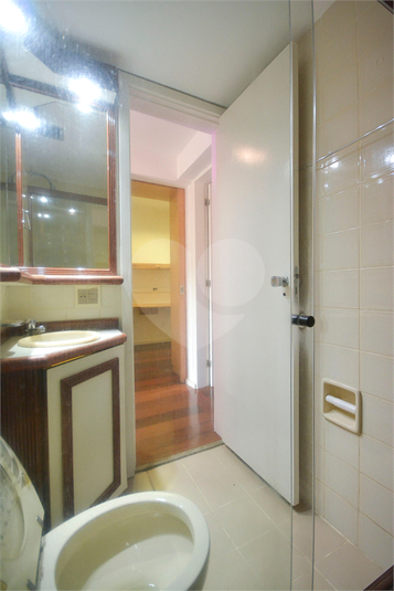 Foto REO1091417