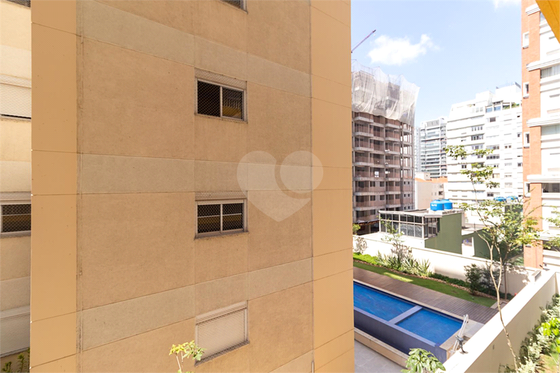Foto REO1091439