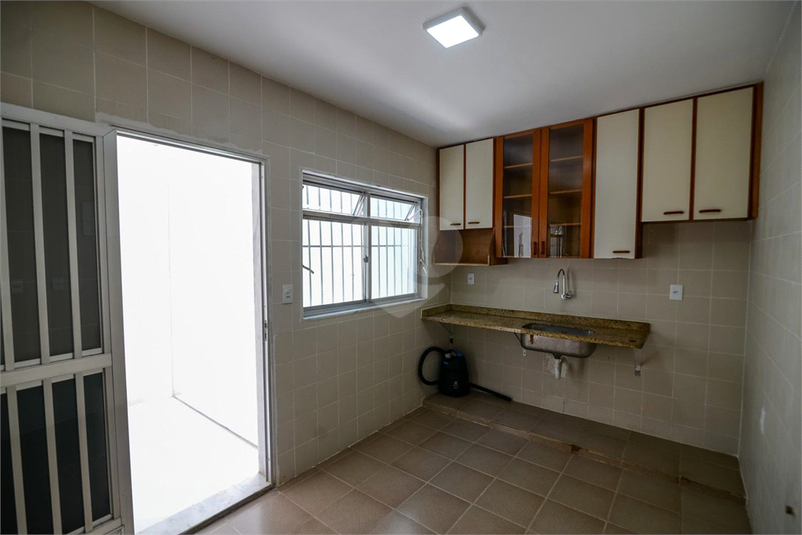 Foto REO1091441