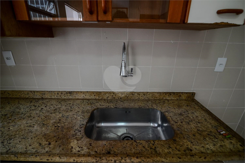 Foto REO1091441