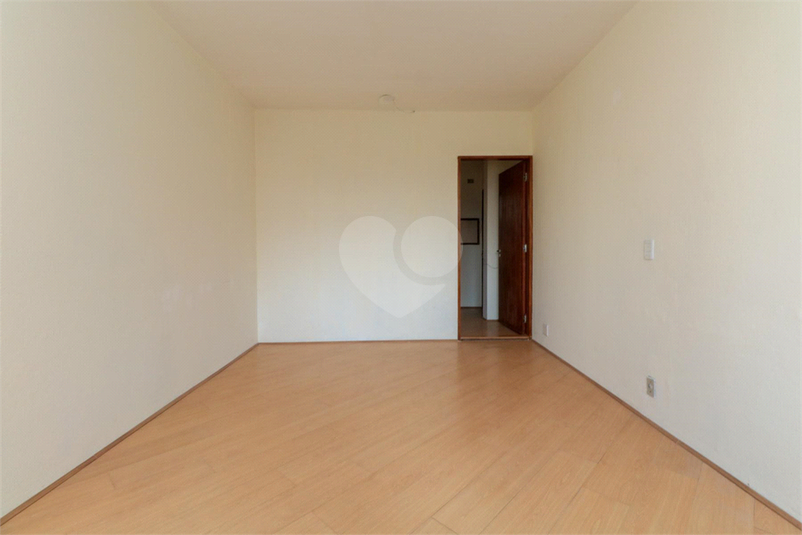 Foto REO1091856