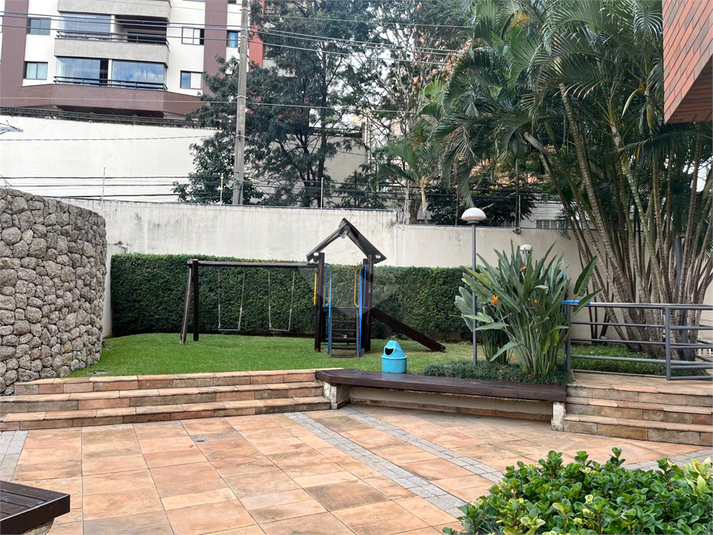Foto REO1091912