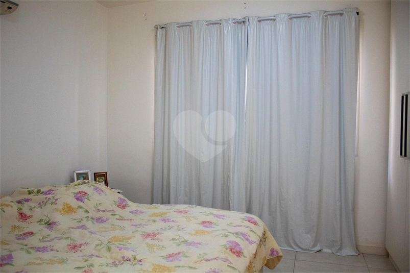 Foto REO1091923