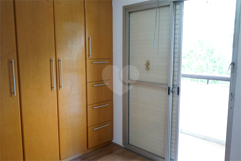 Foto REO1091927