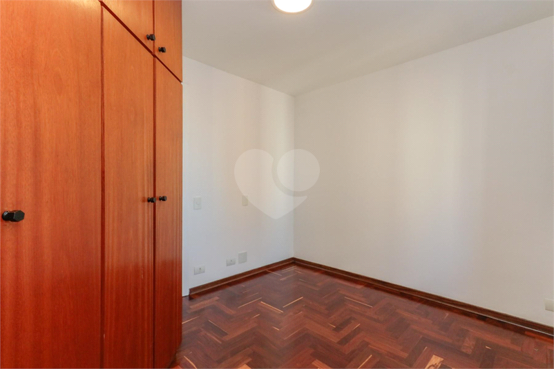 Foto REO1091948
