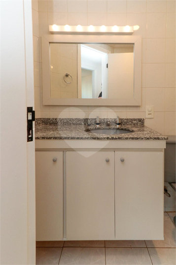 Foto REO1091948