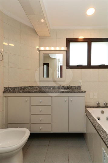Foto REO1091948