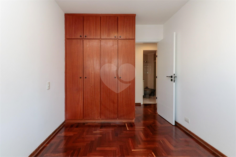 Foto REO1091948