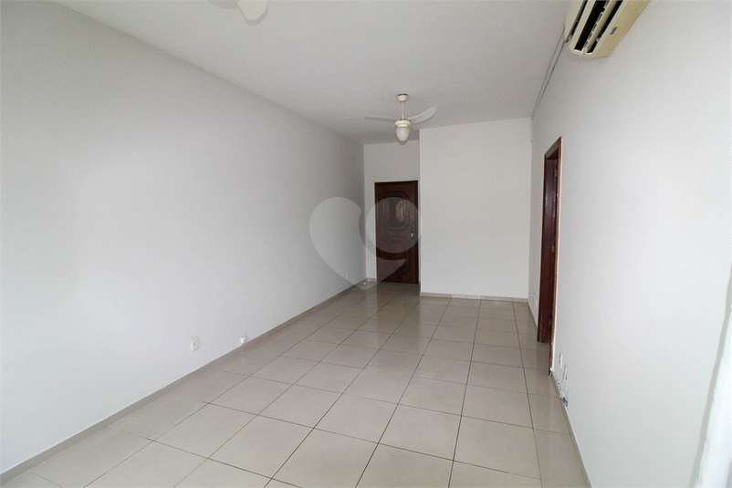 Foto REO1091989
