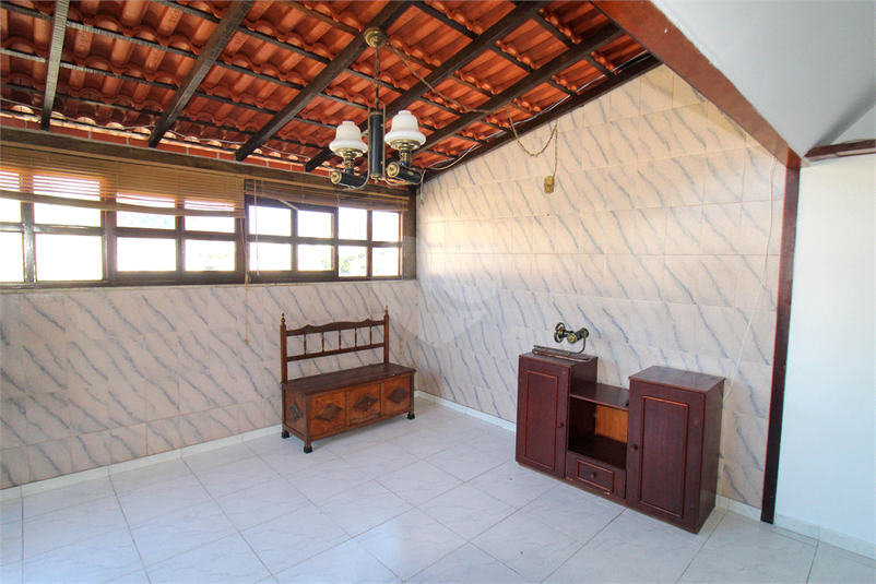 Foto REO1091991