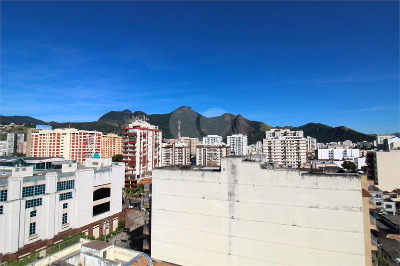 Foto REO1091991