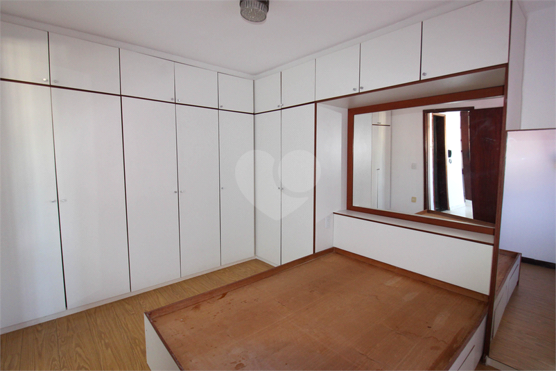 Foto REO1091991