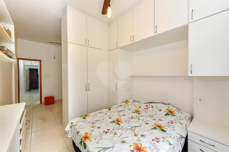 Foto REO1092000