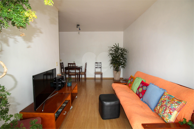 Foto REO1092002