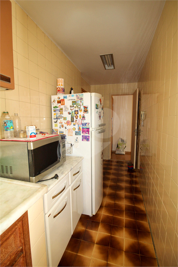 Foto REO1092002