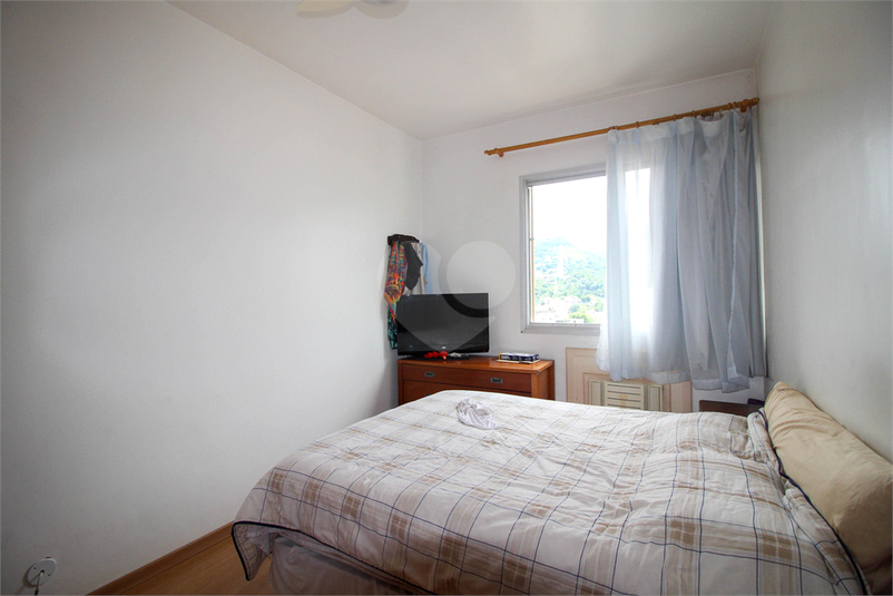 Foto REO1092002