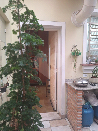 Foto REO1092025