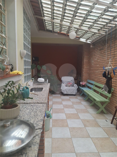 Foto REO1092025