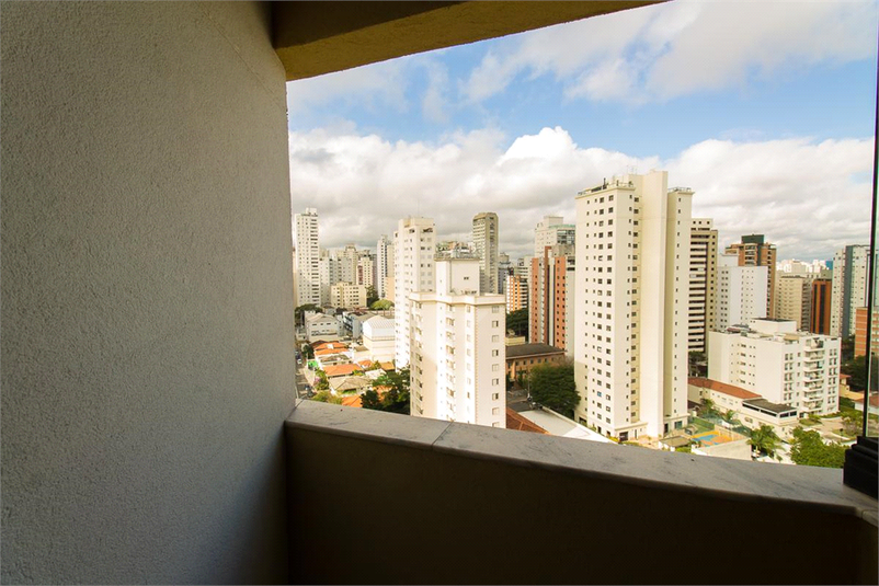 Foto REO1092620