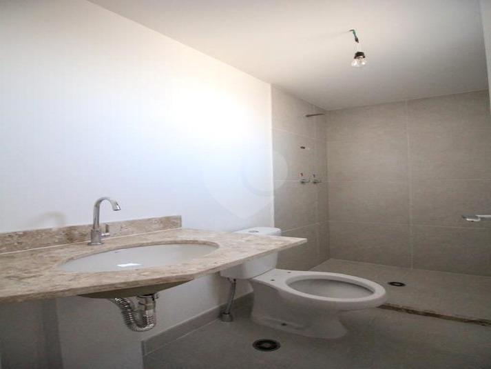 Foto REO1092649