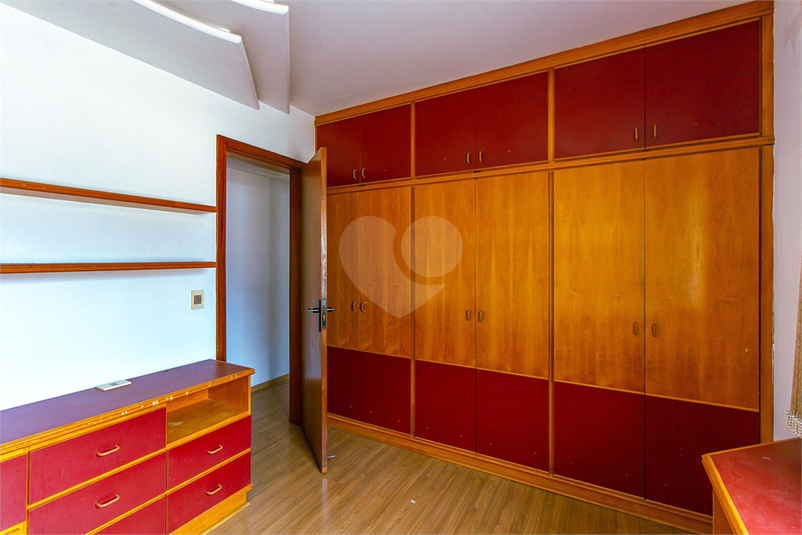 Foto REO1092665