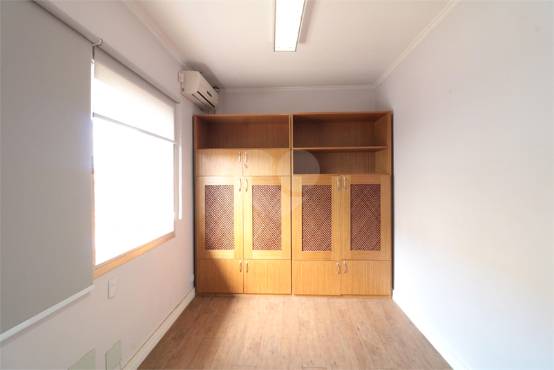 Foto REO1092666