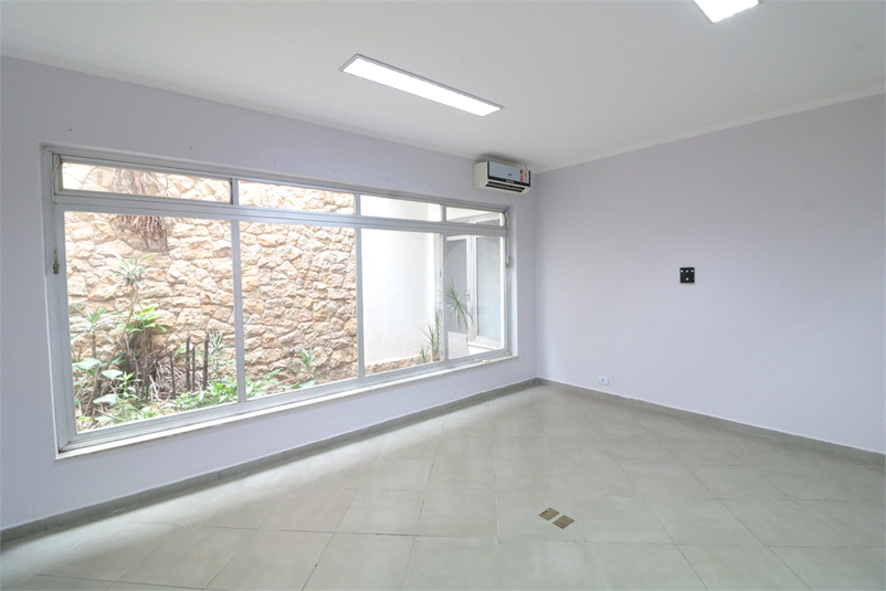 Foto REO1092666