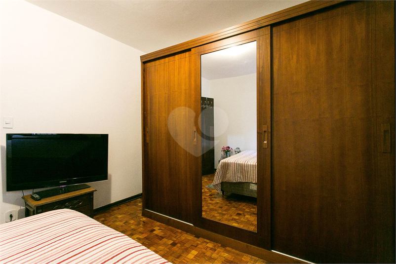 Foto REO1092749