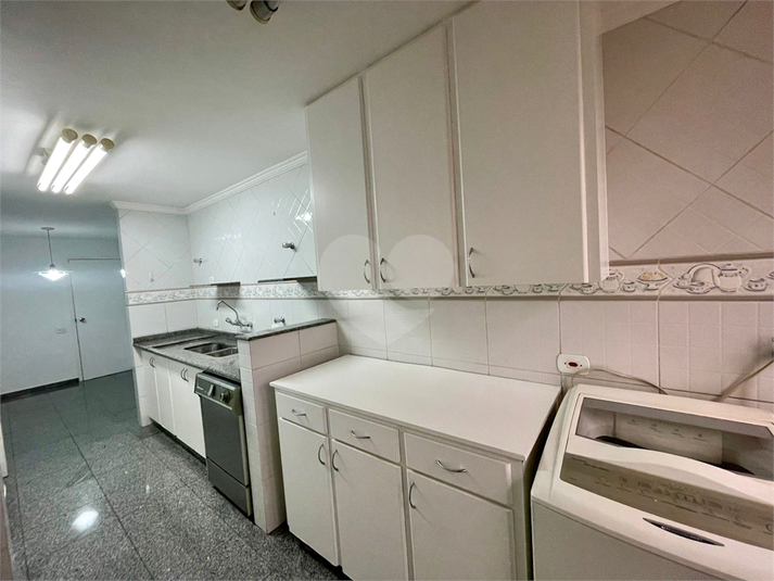 Foto REO1092831