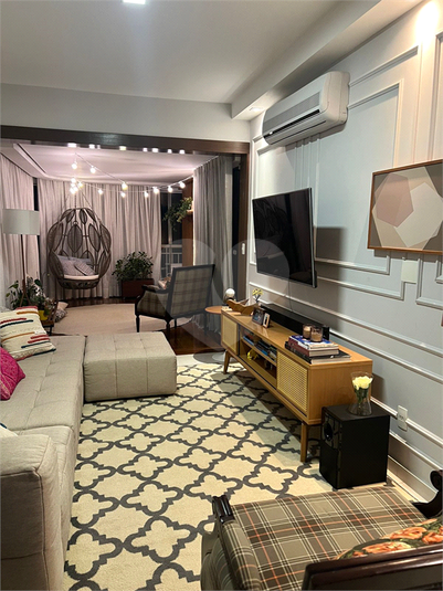 Foto REO1093176