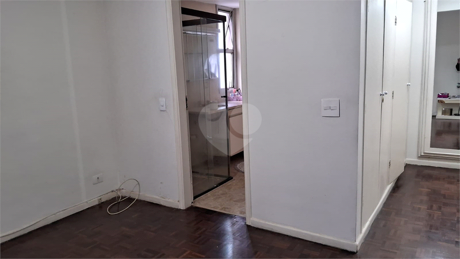 Foto REO1093519