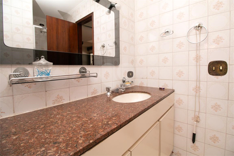 Foto REO1093522