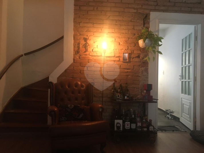 Foto REO1093584