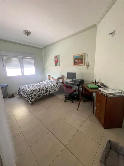 Foto REO1093588