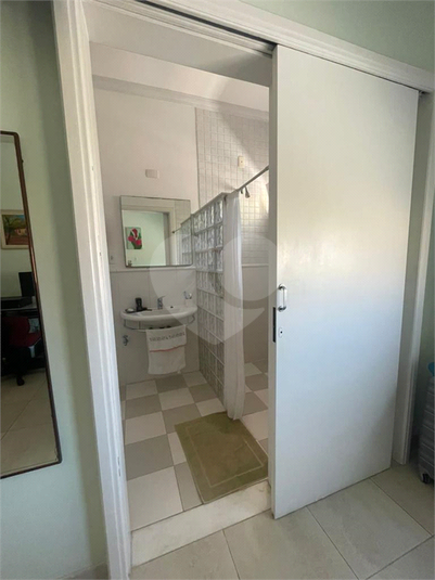 Foto REO1093588