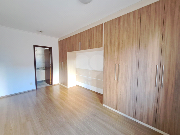Foto REO1093591