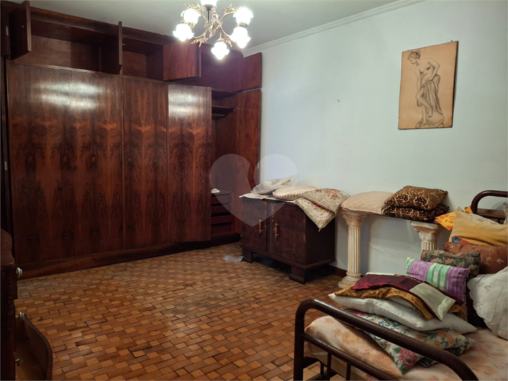 Foto REO1093593