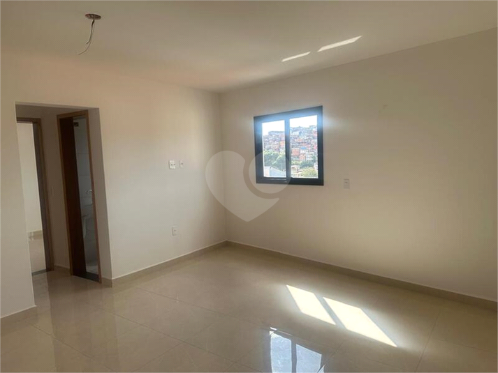 Foto REO1093602