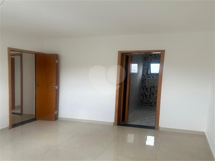 Foto REO1093602