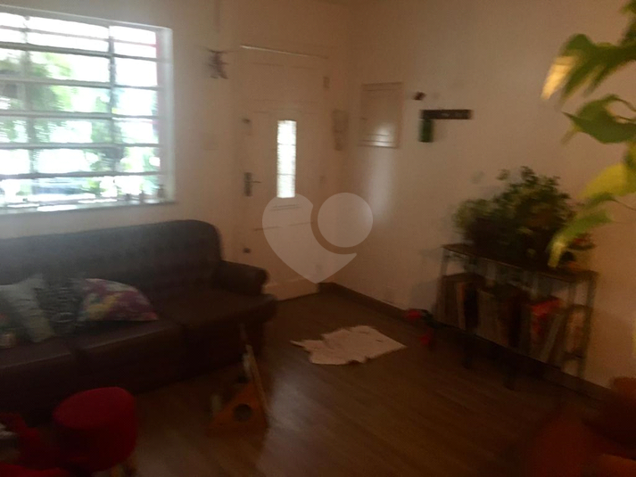 Foto REO1093622