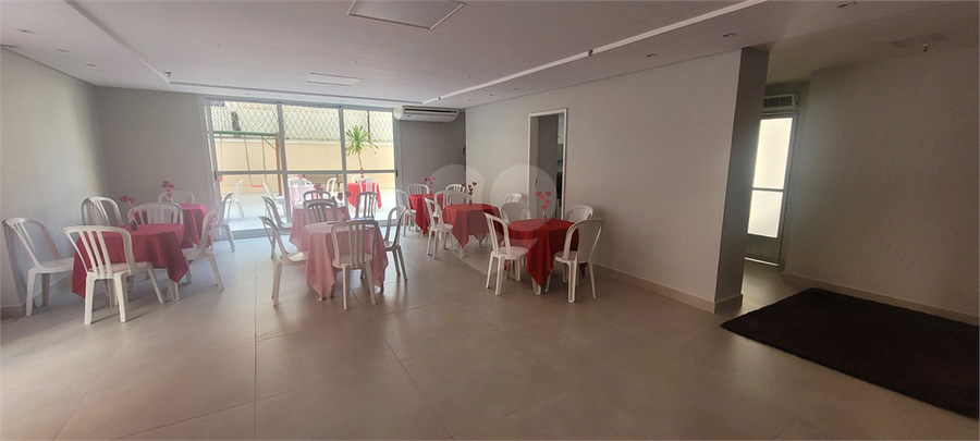 Foto REO1093637