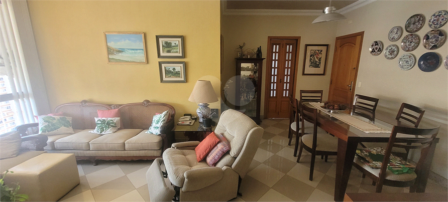 Foto REO1093637