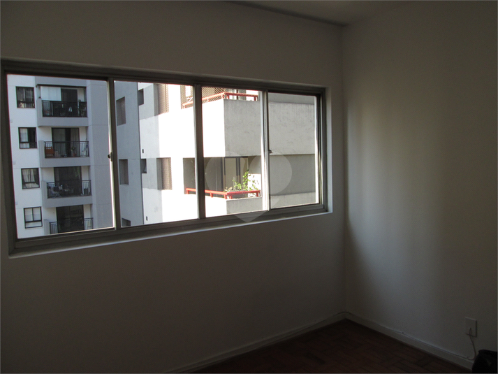 Foto REO1093643