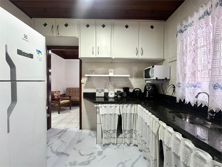 Foto REO1093648