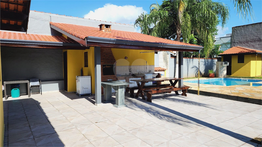 Foto REO1093648