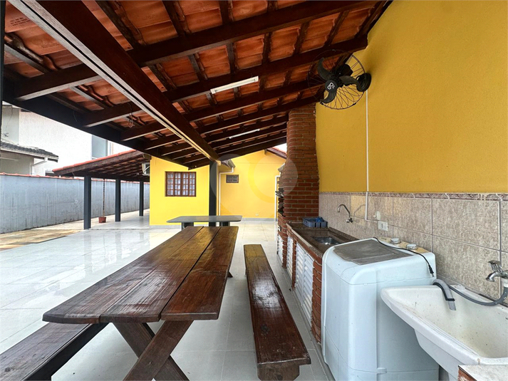 Foto REO1093648