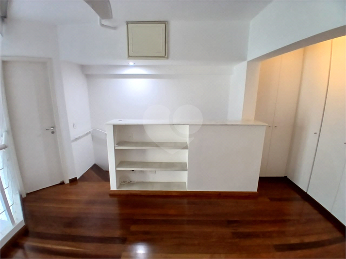 Foto REO1093652