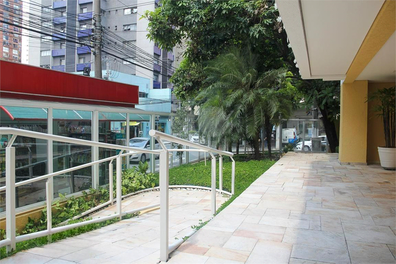 Foto REO1093652